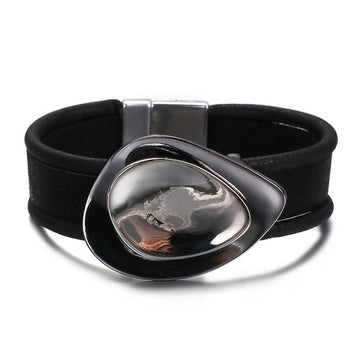 Amorcome Multi-type Stars Leaf Flower Round Charm Leather Bracelets for Women Multilayer Wide Wrap Bracelet Wristband Pulseira daiiibabyyy
